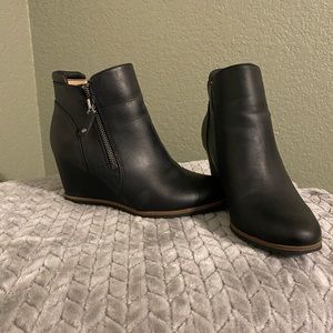 Naturalizer booties